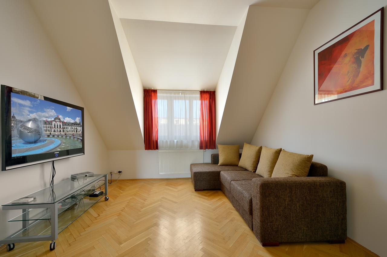 Ambiente Serviced Apartments - Tallerova Братислава Экстерьер фото