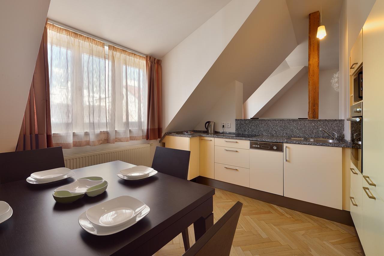 Ambiente Serviced Apartments - Tallerova Братислава Экстерьер фото