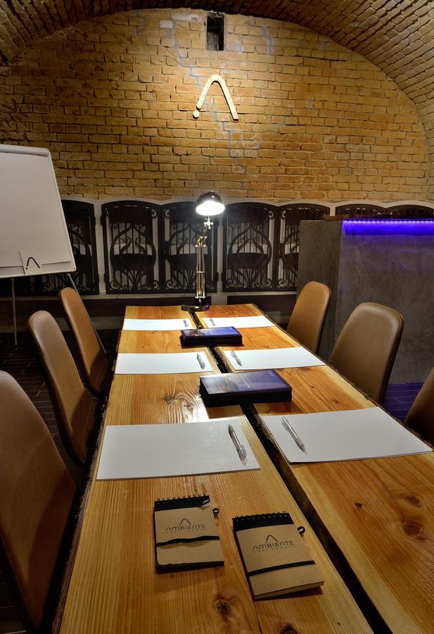 Ambiente Serviced Apartments - Tallerova Братислава Экстерьер фото