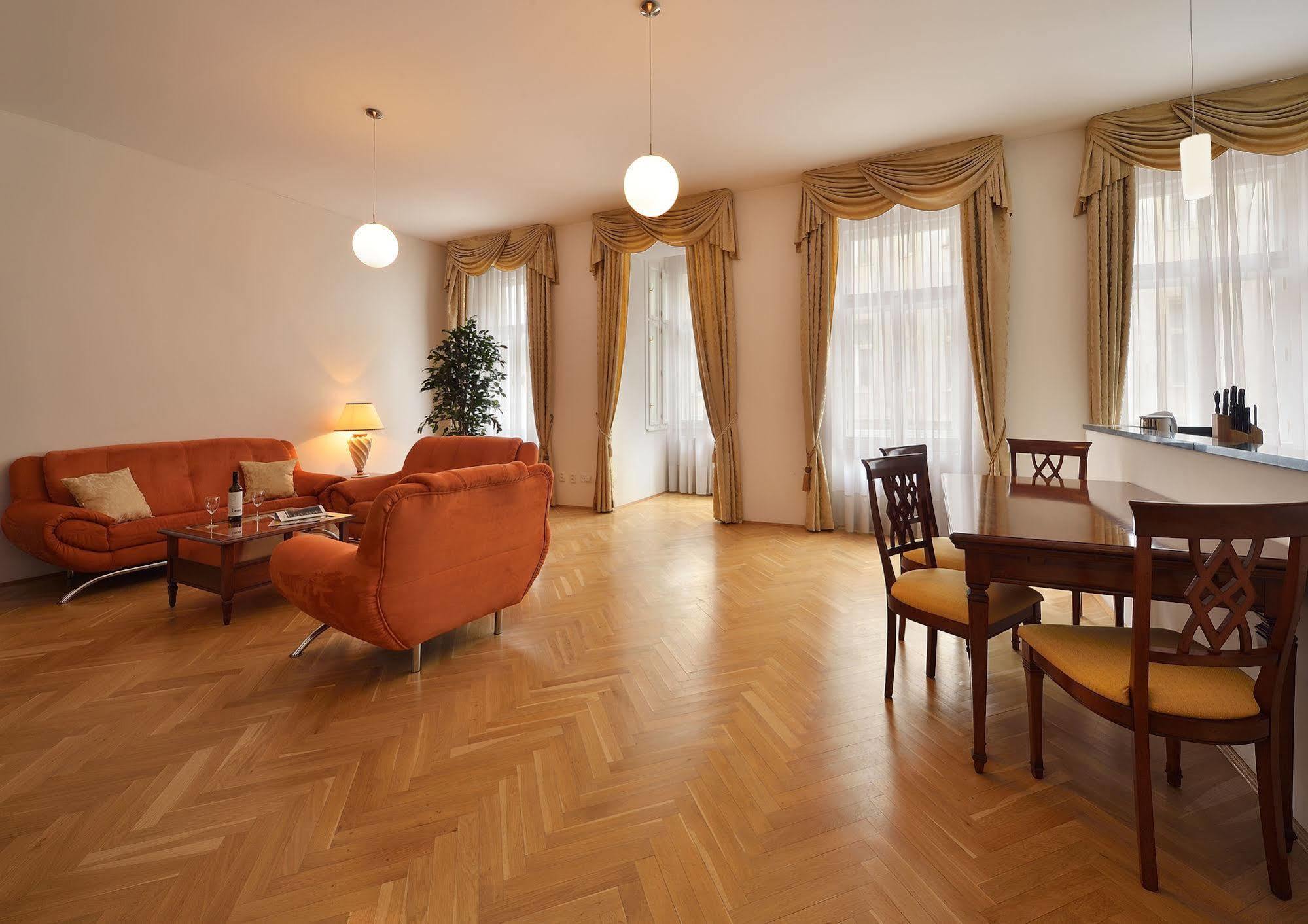 Ambiente Serviced Apartments - Tallerova Братислава Экстерьер фото