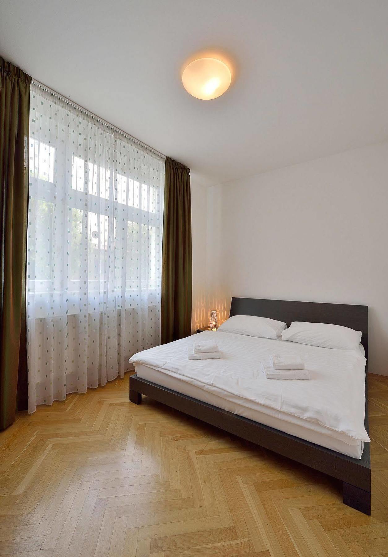 Ambiente Serviced Apartments - Tallerova Братислава Экстерьер фото