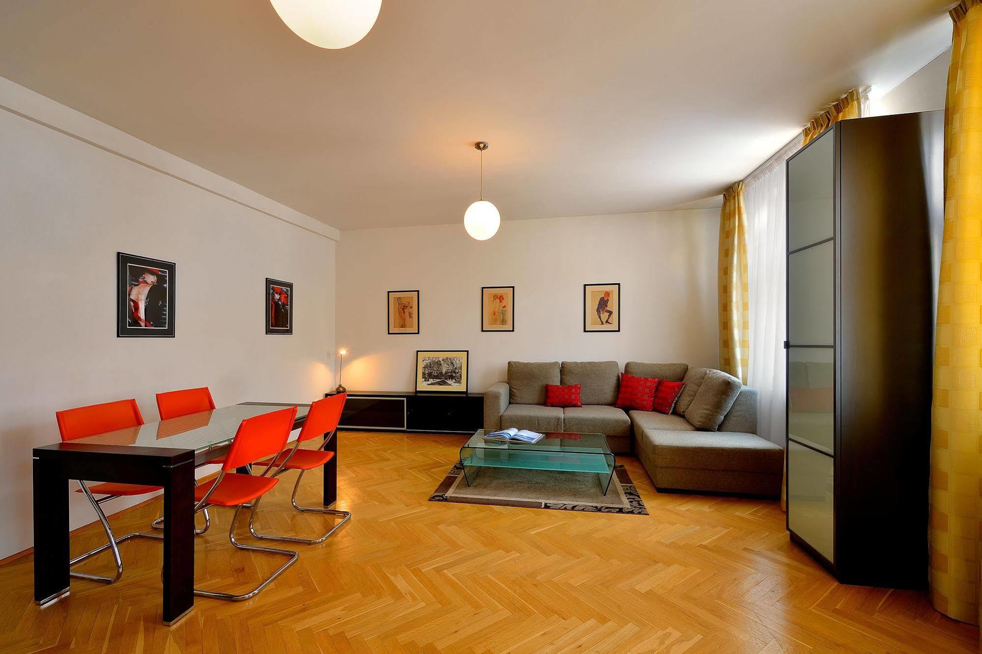 Ambiente Serviced Apartments - Tallerova Братислава Экстерьер фото
